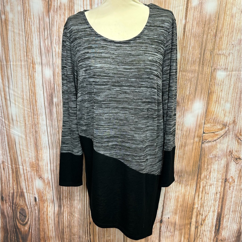 Alyx Plus Size Asymmetrical Hem Sweater